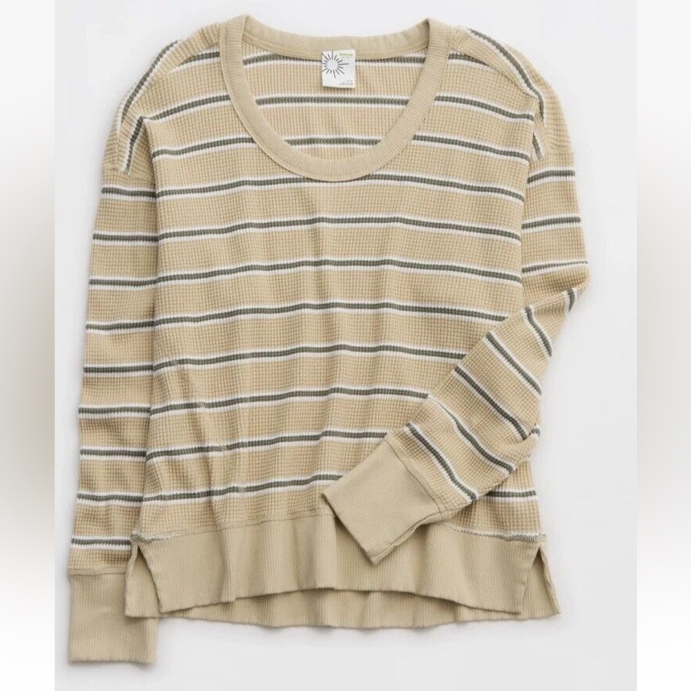 AERIE Offline Long Sleeve Waffle T-Shirt- Medium
